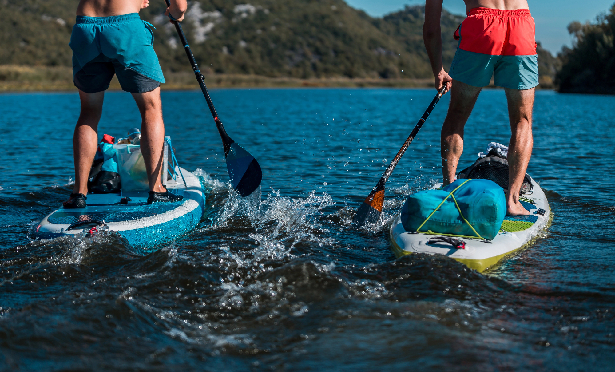 SUP in offerta: come scegliere il miglior stand up paddle a prezzi convenienti